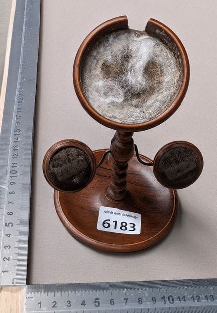 Ancien support montre à gousset en bois - Dimensio
