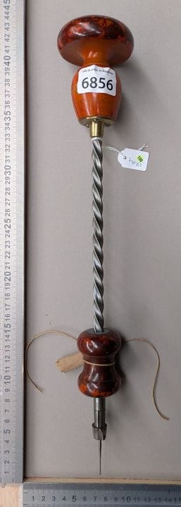1 ancien tournevis cliquet spirale - Dimensions et