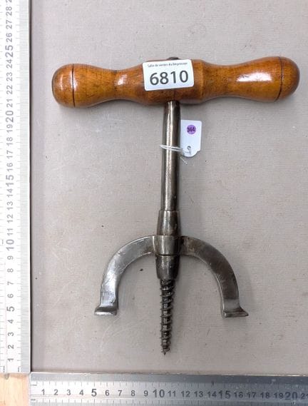 1 个开瓶器（采用开瓶器原理）——尺寸和状况请参见照片