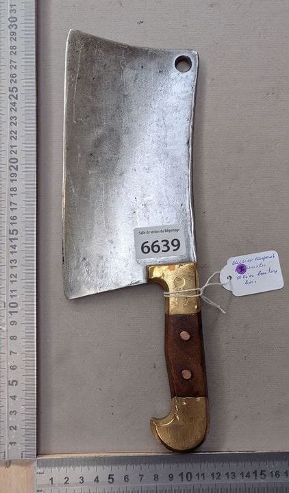 Ancien hachoir couperet acier laiton manche en boi