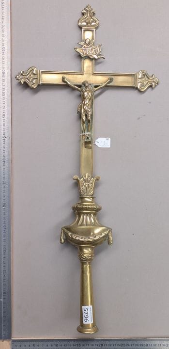 Très belle croix de procession en bronze - Dimensi