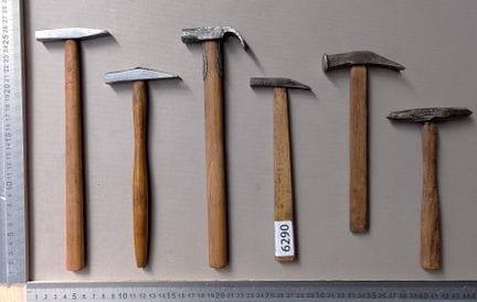 6 petits marteaux anciens - Dimensions et état voi