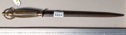 Ancien fusil aiguiseur de boucher manche en bois X