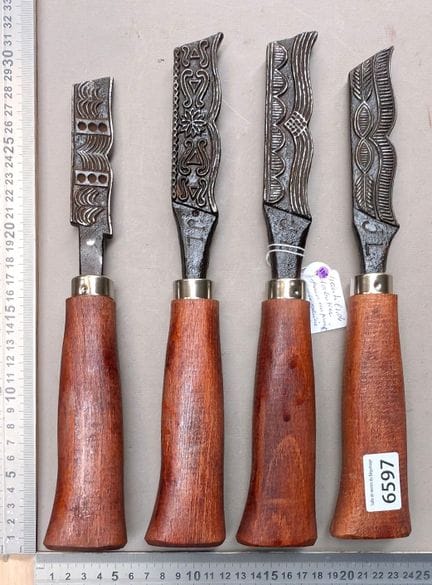 4 outils ancien de sabotier pour empreinte sur lan
