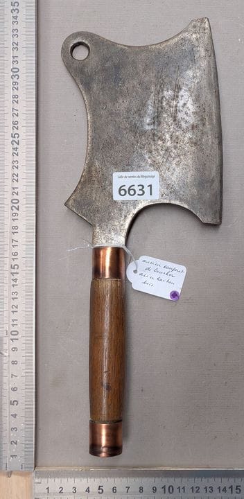Ancien hachoir couperet acier laiton manche en boi