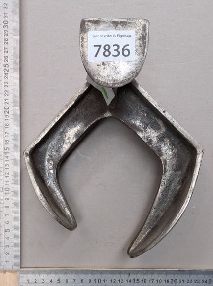 1 ancien pieds de cordonnier en fonte - Dimensions