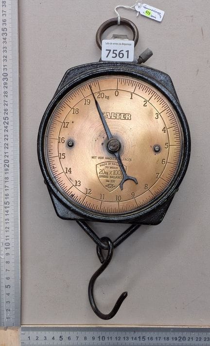 1 ancienne balance SALTER ENGLAND - Dimensions et 