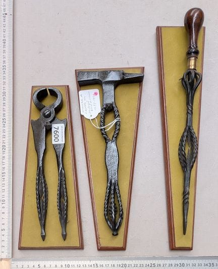 Ensemble de 3 outils en fer forgé 1877 - 1931 - Di