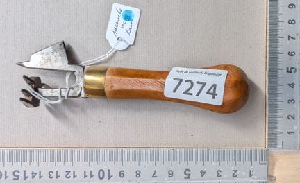 Très belle rouanne de douanier manche en bois - Di