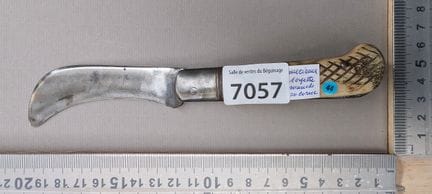 Serpette ancienne avec manche en corne (pliante) -