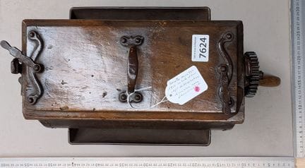 1900年古董式黄油搅拌机——尺寸及状况详见照片