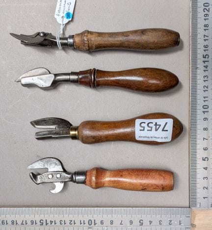 4 anciens ouvre boite - Dimensions et état voir ph
