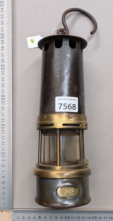 1 lampe de mineur - Dimensions et état voir photos