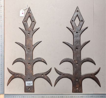 2 pièces en fer forgé anciennes - Dimensions et ét