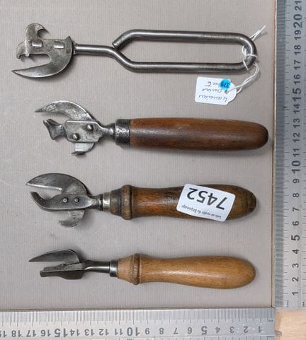 4 anciens ouvre boite - Dimensions et état voir ph