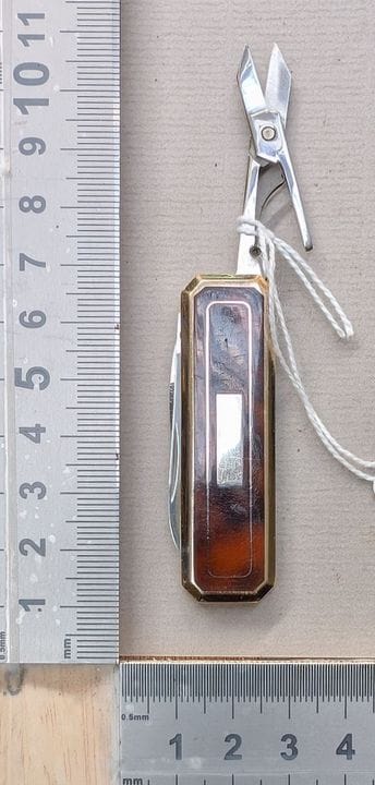 Ancien couteau 3 fonctions - Dimensions et état vo