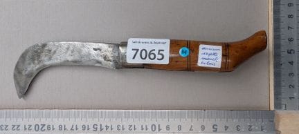 Serpette ancienne avec manche en bois (pliante) - 