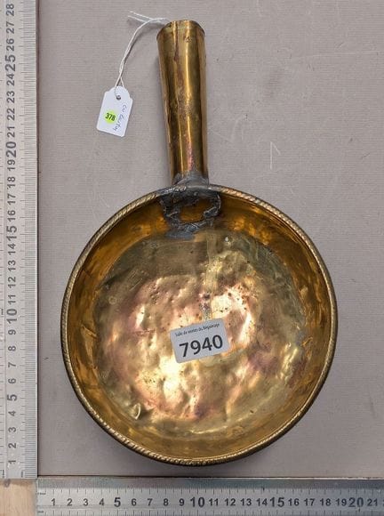 1 ancien ustensile pour les collectes - Dimensions