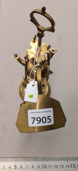 Ancienne petite lampe à huile en bronze - Dimensio