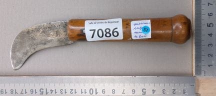 Serpette ancienne avec manche en bois (pliante) - 