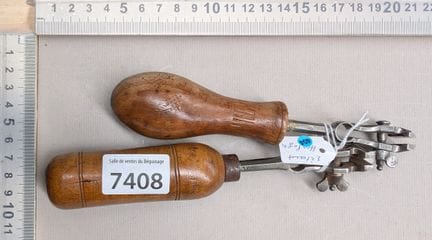 2 étaux d'horloger - Dimensions et état voir photo