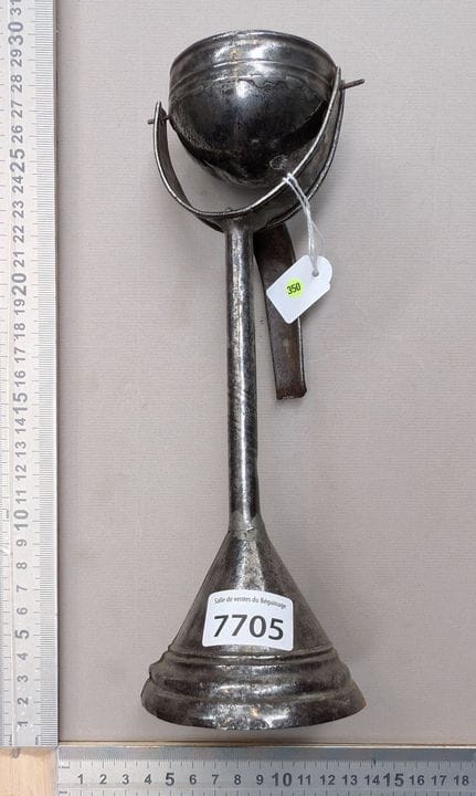 Ancienne lampe à huile en acier forgé XVIIIème - D