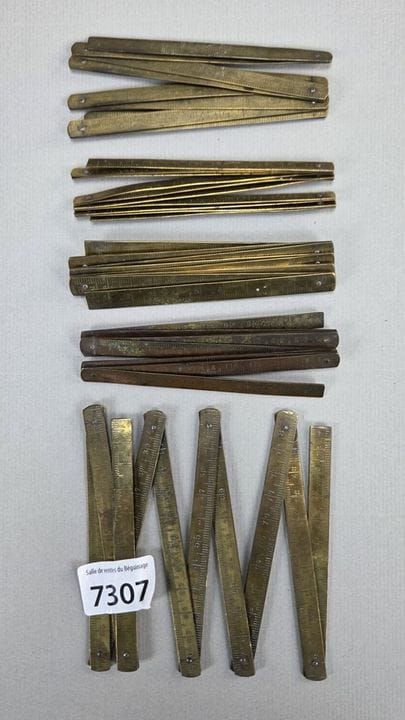 5 mètres en laiton ancien - Dimensions et état voi