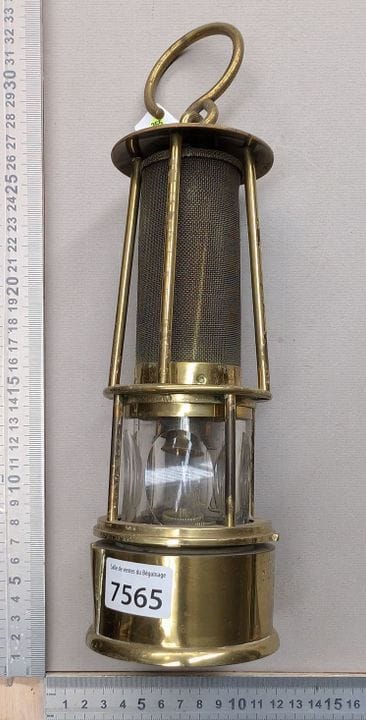 1 lampe de mineur - Dimensions et état voir photos