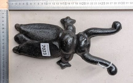 1 ancien tir botte décor abeille - Dimensions et é