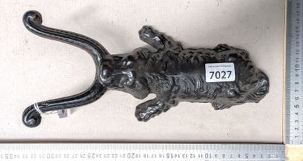 1 ancien tir botte décor chien - Dimensions et éta
