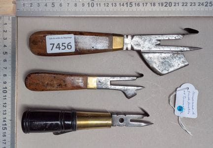 3 rouannes de forestier et tonnelier jolie pièce -