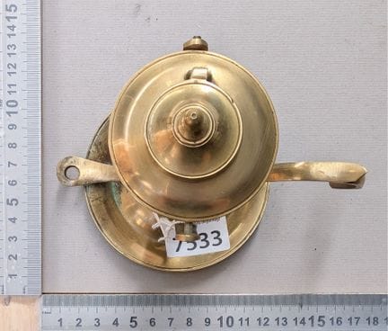 1 ancienne petite lampe à huile - Dimensions et ét
