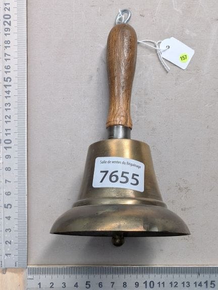 Très belle cloche en bronze manche en bois - Dimen