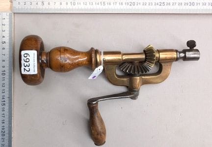 Ancienne chignole vilebrequin bois acier laiton - 