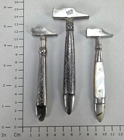 3 petits couteaux pour ouvrir les boites de cigare