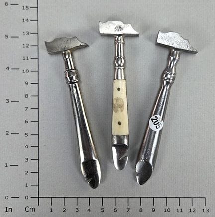 3 petits couteaux pour ouvrir les boites de cigare