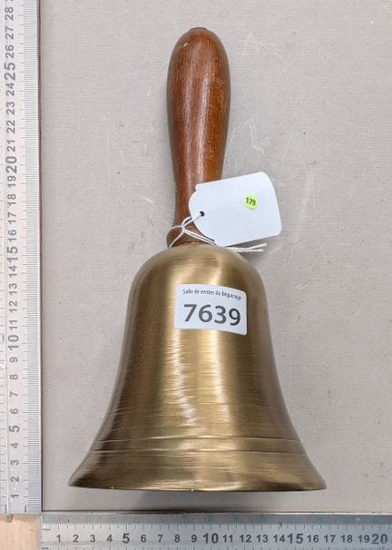 Grande cloche d'appel de couvent 19ème - Dimension