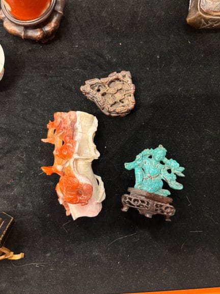 CHINA  Hard stones: quartz and others