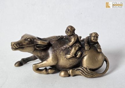 VIETNAM Mule and Two Children
Bronze