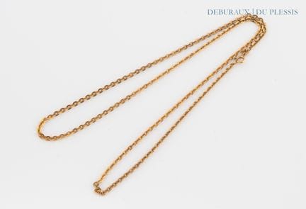 Catena in oro 750°/°° a maglia forçat.
Lunghezza: 