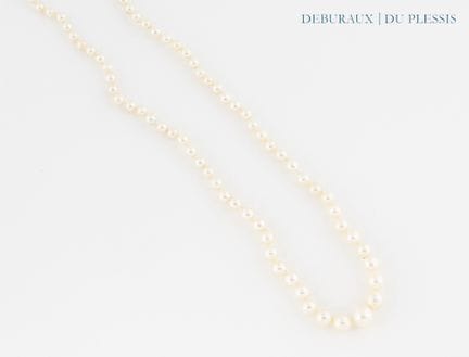 Collier de perles de culture en chute, fermoir en 