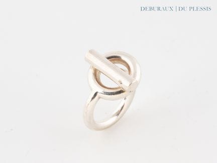 HERMES. 
Bague en argent 925°/°°, modèle "échappée