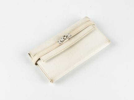 HERMES PARIS
Portafoglio Kelly in pelle Epsom bian