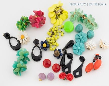 Lot de clips d'oreilles "70/80", résine, bakélite 