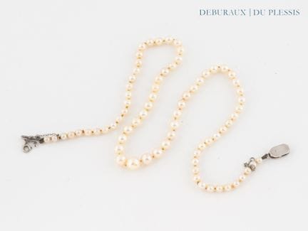 Collier de perles de culture en chute, fermoir en 