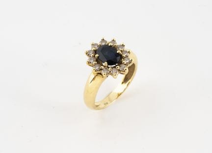 Anello Pompadour in oro 750 °/°° con uno zaffiro i