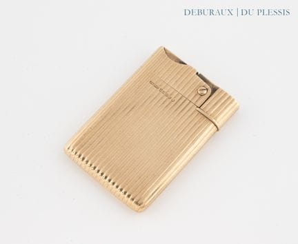 Asprey and Co Ltd
Accendino in oro 375°/°° con mot