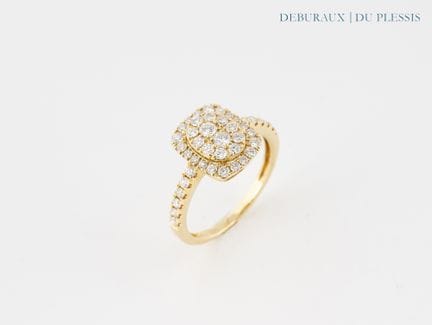 Anello a cuscino in oro 750°/°° con pavé di diaman