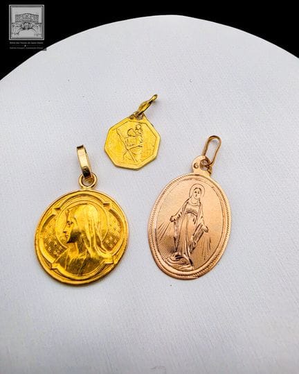 2er-Set Anhänger aus 18-karätigem Gold 750/°°°
Adl