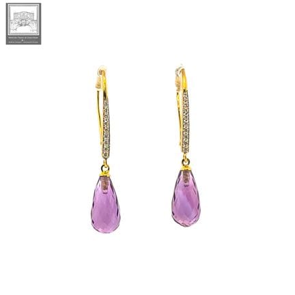 Très belle paire de pendants d'oreilles en or jaun